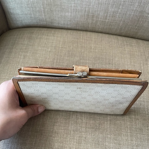 Authentic vintage Gucci micro GG long wallet 035.03.0904 (B24) - Picture 5 of 12